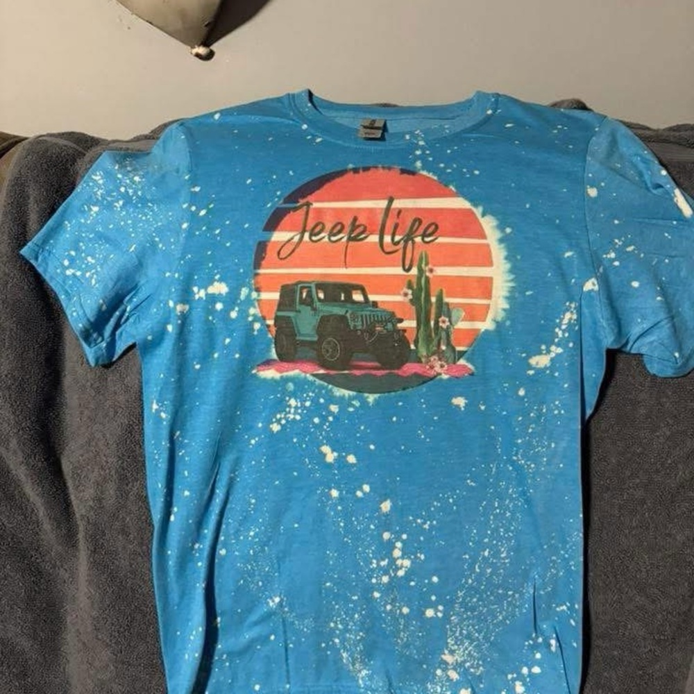Jeep Life  T-Shirt in Blue with Graphic